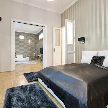 Premium Apartment By Hi5 - Lendvay Palace Budapest Exterior photo