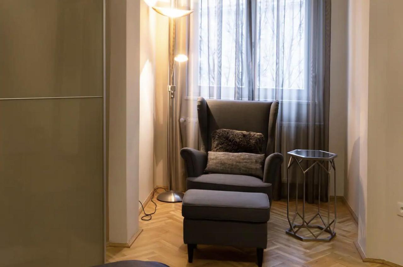 Premium Apartment By Hi5 - Lendvay Palace Budapest Exterior photo